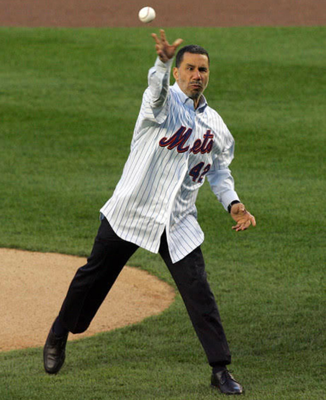 David Paterson throwing the first pitch at a Mets game